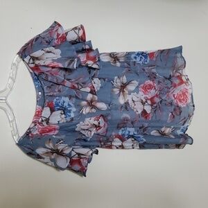 Women's  Floral Top Size L